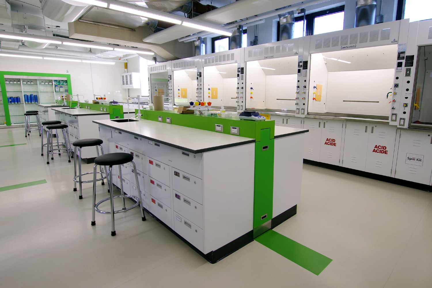 IMGP7447 - Augustana Lab - cabinets & fume hoods