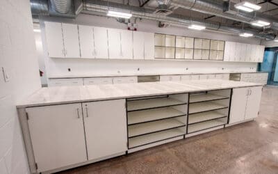 Considering Phenolic Countertops for Your Laboratory? What You Need to Know